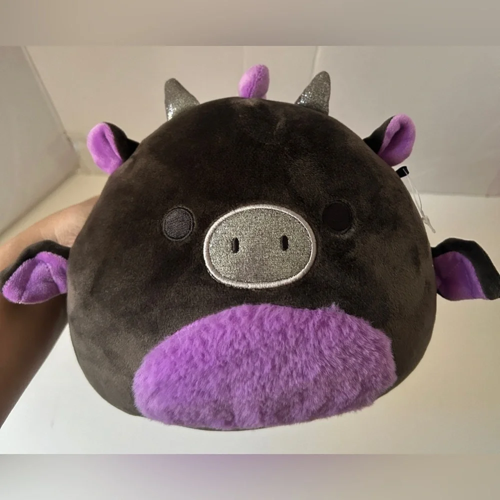 Squishmallows dent dragon